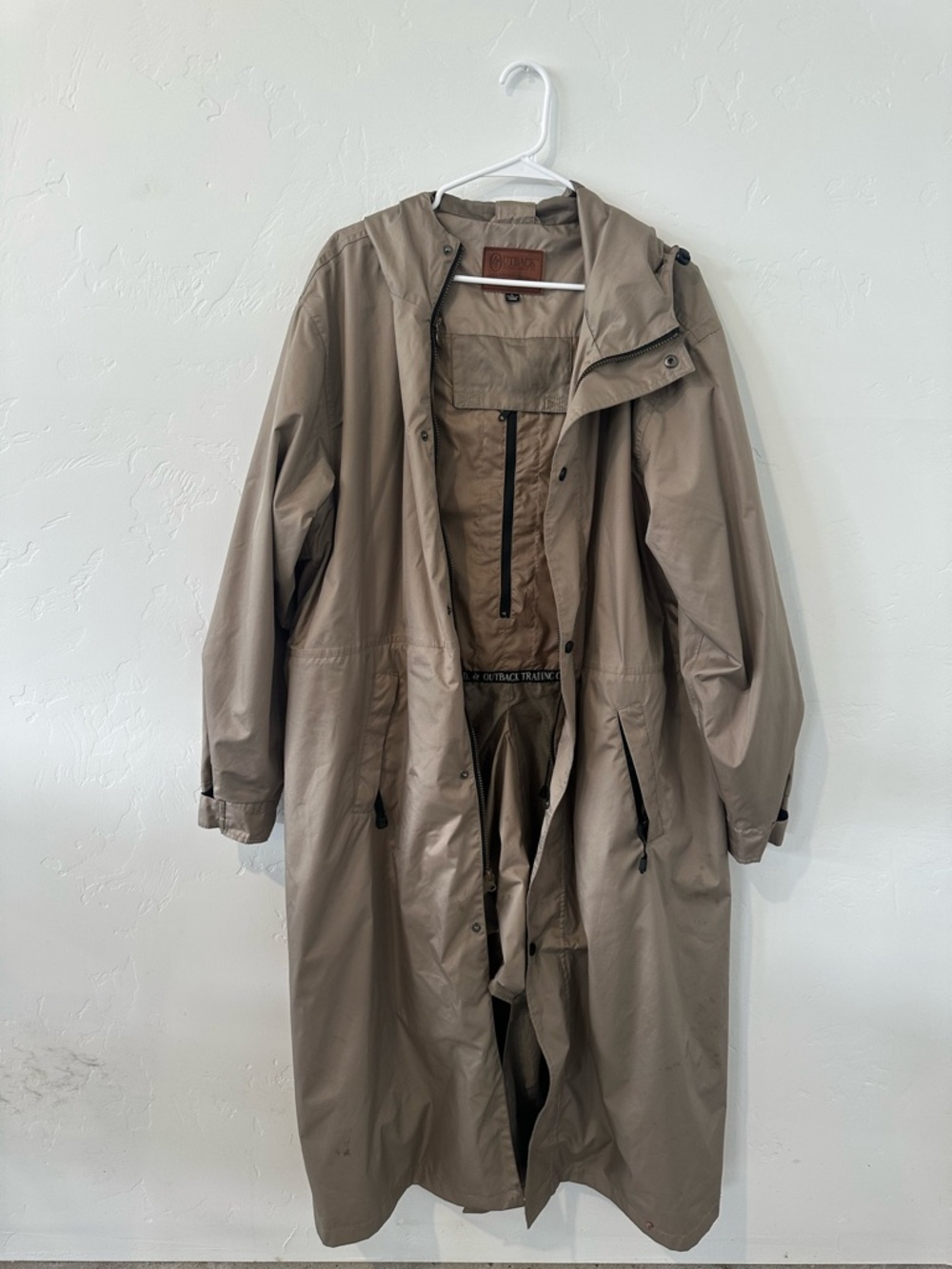 Outback Men’s Long Rain duster in Taupe